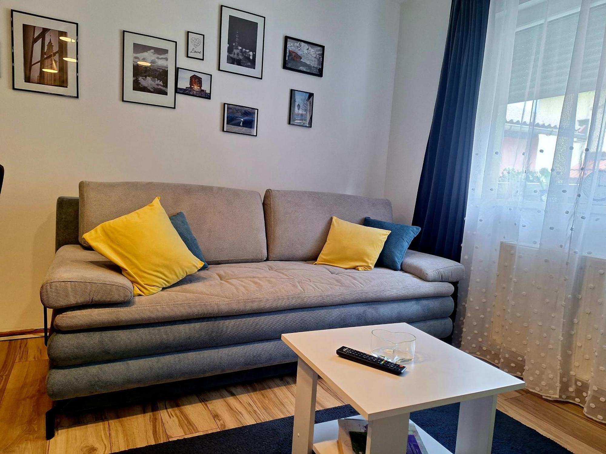 Gospic Riverside Apartment Buitenkant foto