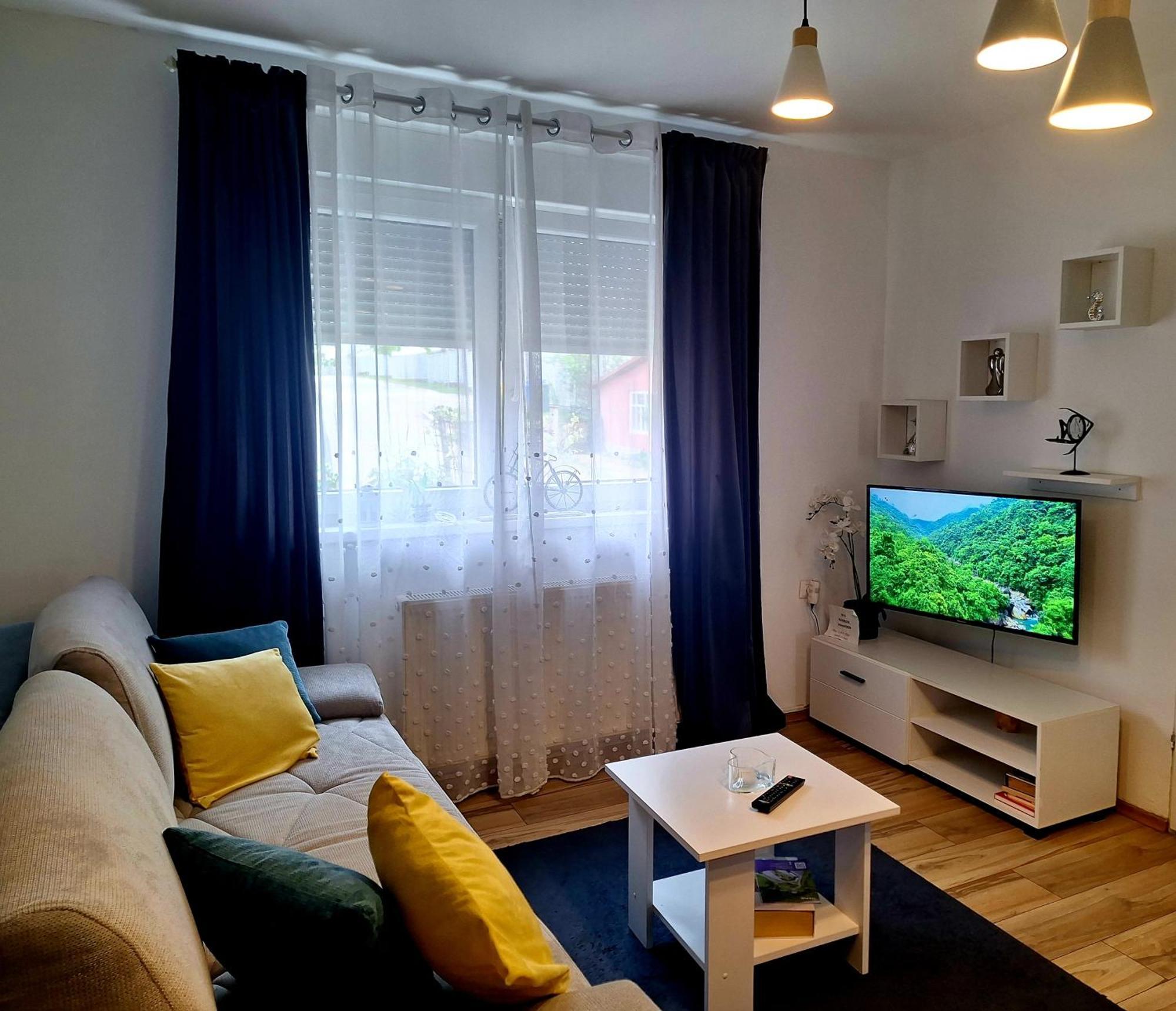 Gospic Riverside Apartment Buitenkant foto